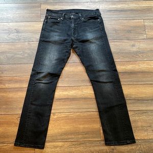 Levi’s 513 Jeans
